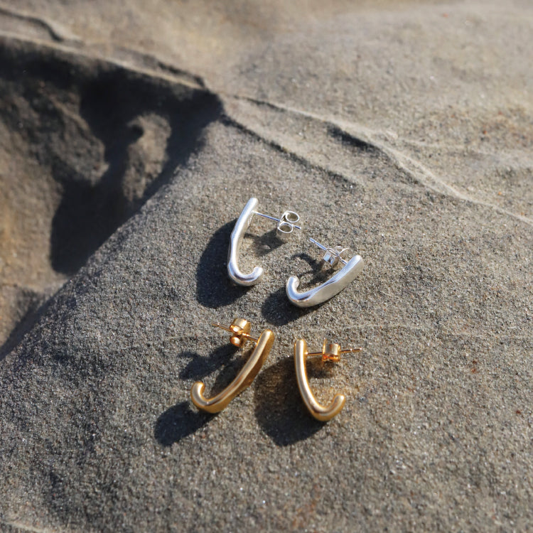 不對稱鉤型耳環SV(ONLY STOCK)