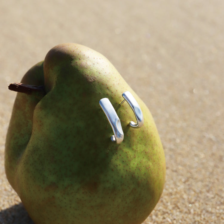 不對稱鉤型耳環SV(ONLY STOCK)